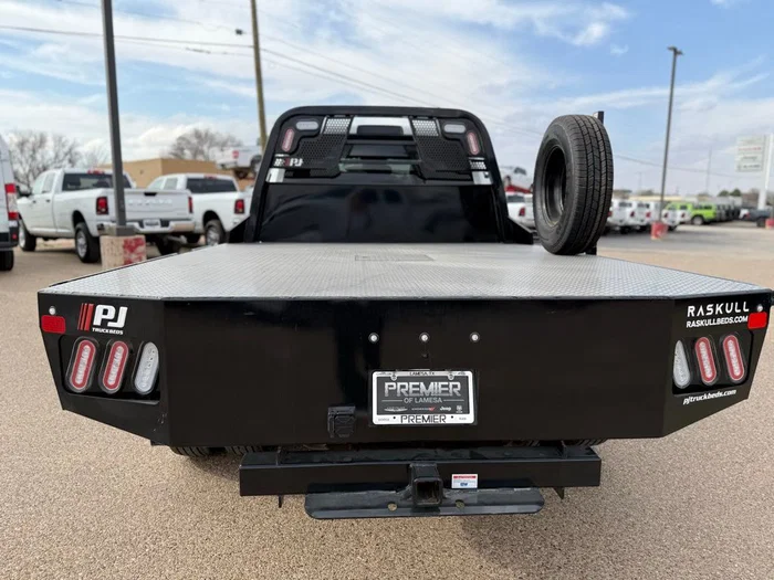 vehicle-img