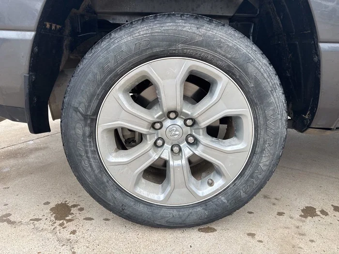 vehicle-img