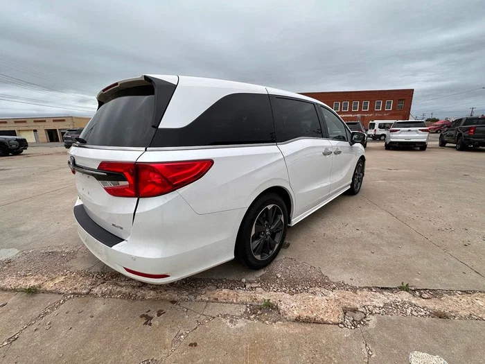 vehicle-img