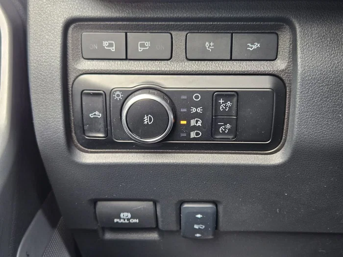 vehicle-img