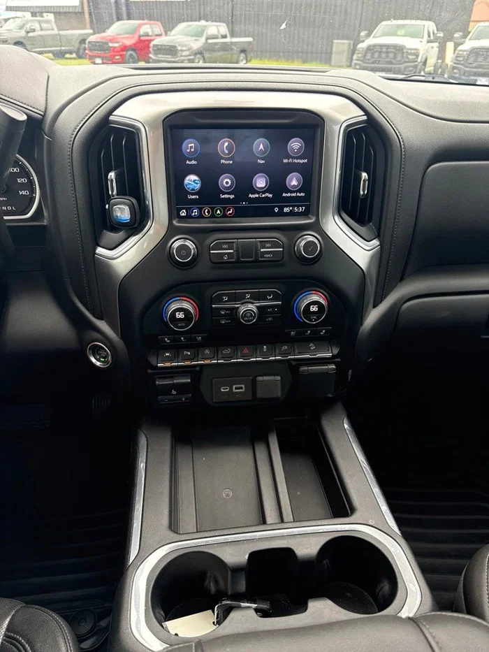 vehicle-img