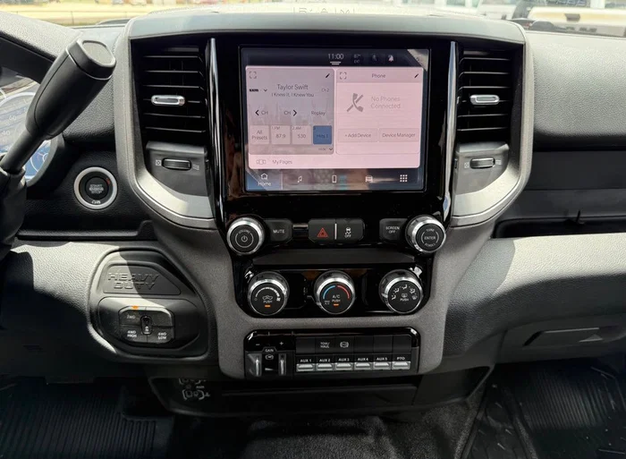 vehicle-img