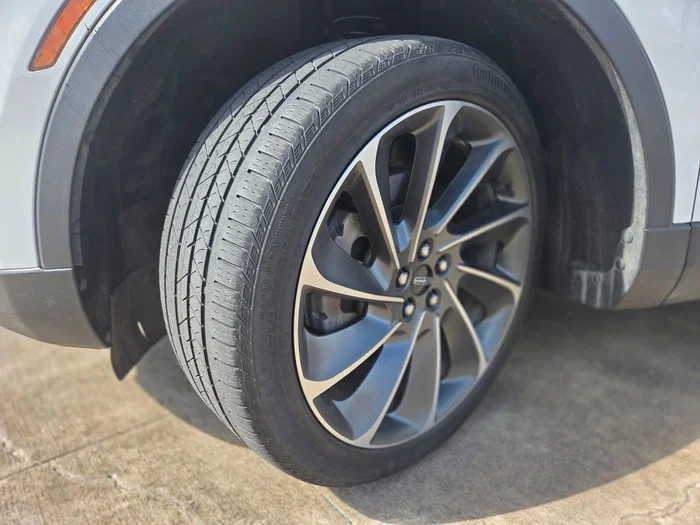 vehicle-img