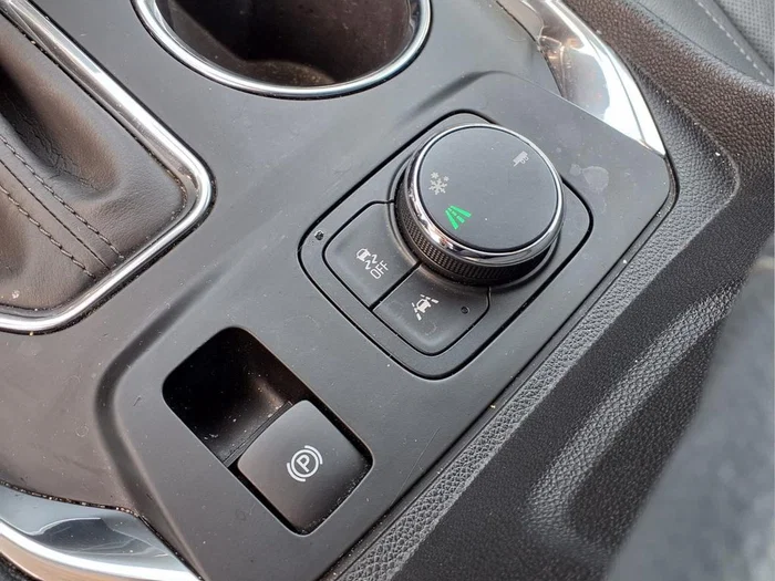 vehicle-img