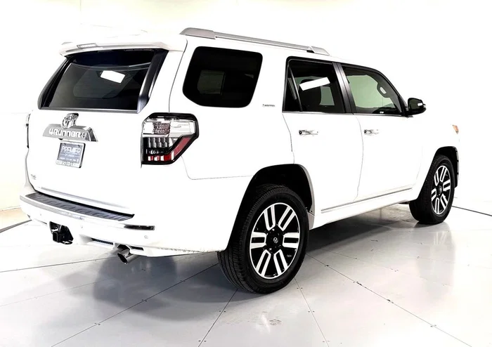 vehicle-img