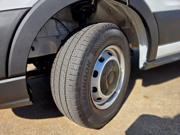vehicle-img
