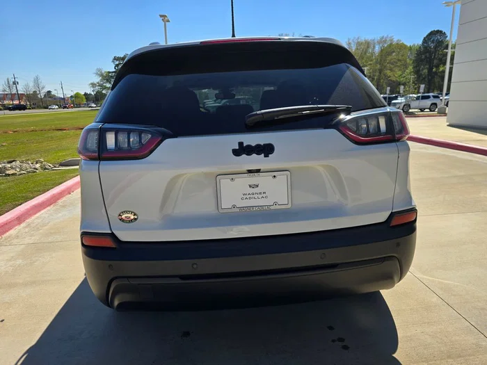 vehicle-img