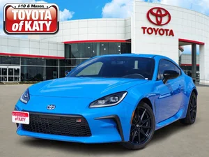used 2024 TOYOTA