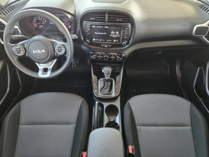 vehicle-img