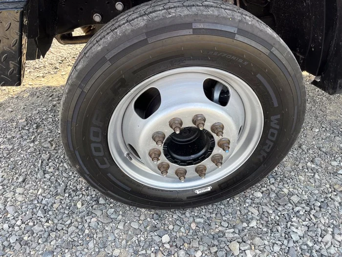 vehicle-img