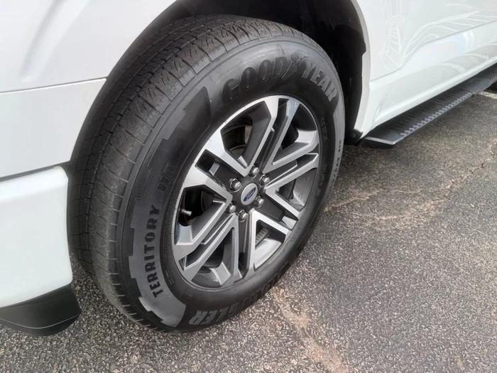 vehicle-img