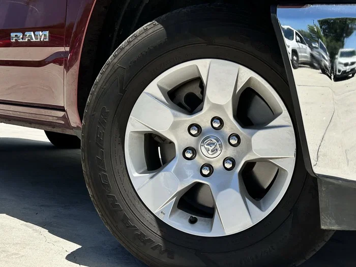 vehicle-img