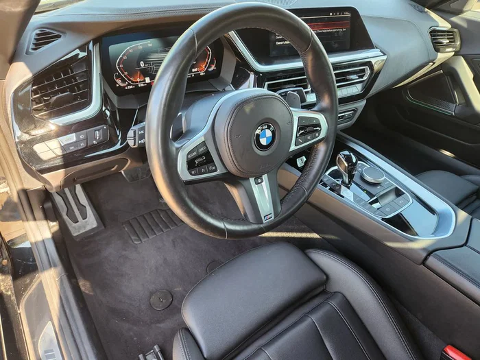 vehicle-img