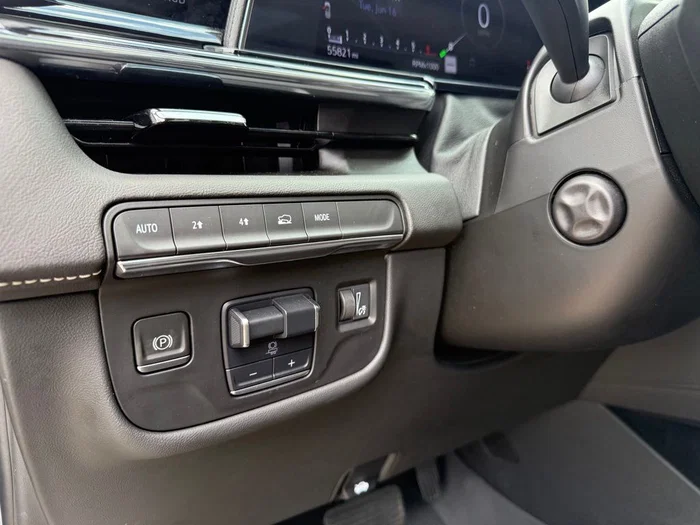 vehicle-img