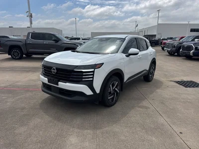 used 2025 NISSAN
