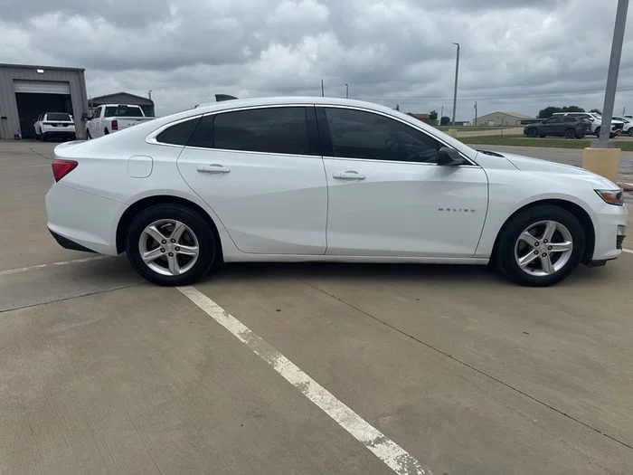 vehicle-img