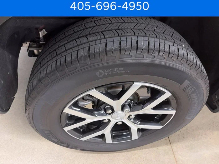 vehicle-img