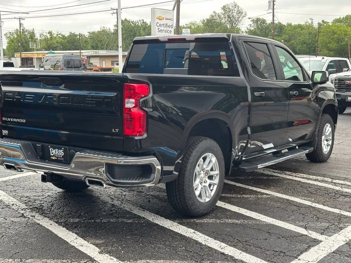 vehicle-img