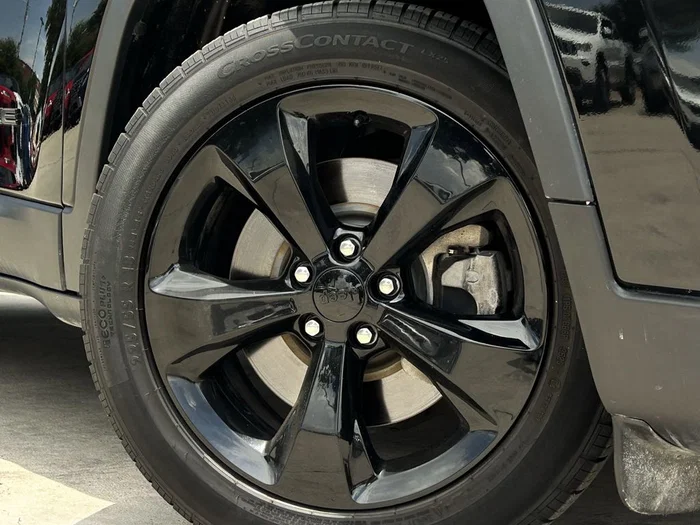 vehicle-img