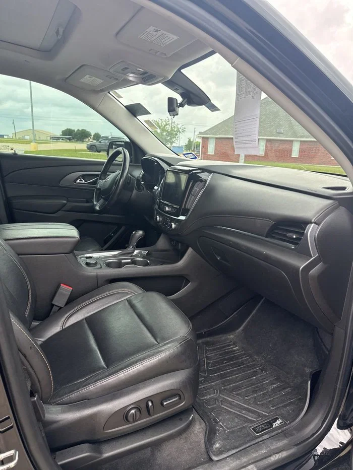 vehicle-img
