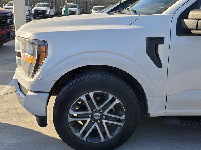 vehicle-img