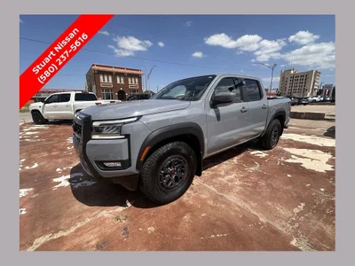 used 2025 NISSAN
