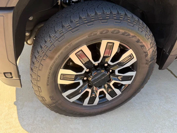 vehicle-img