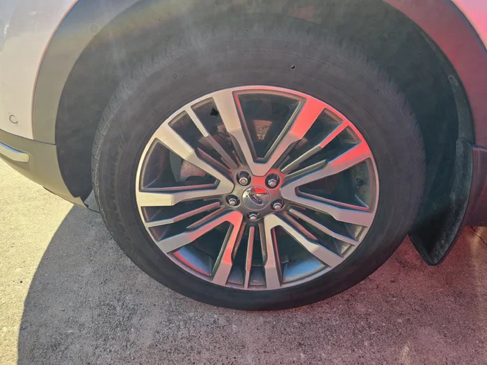 vehicle-img