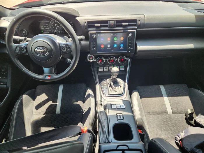 vehicle-img
