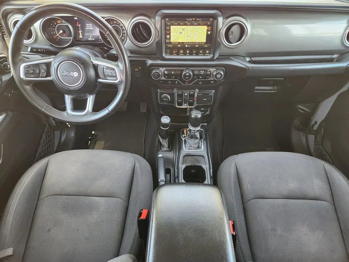 vehicle-img