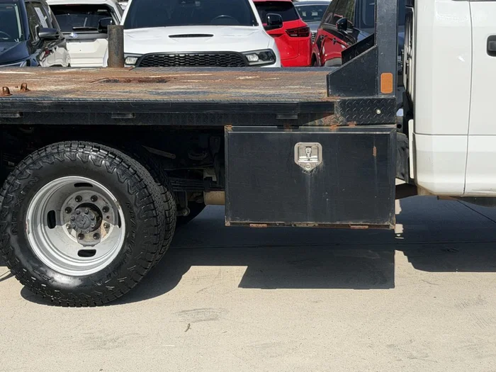 vehicle-img
