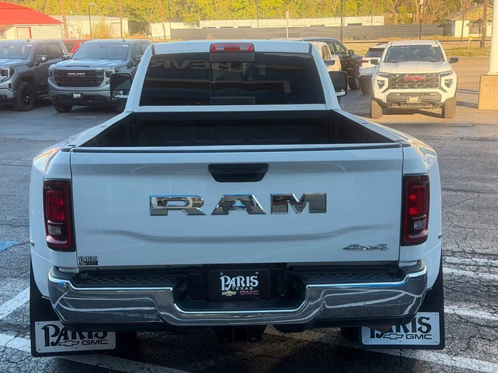 vehicle-img