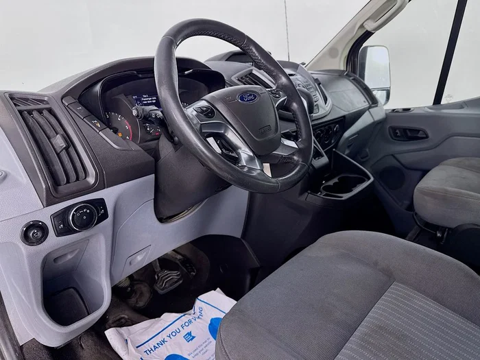 vehicle-img