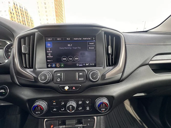 vehicle-img