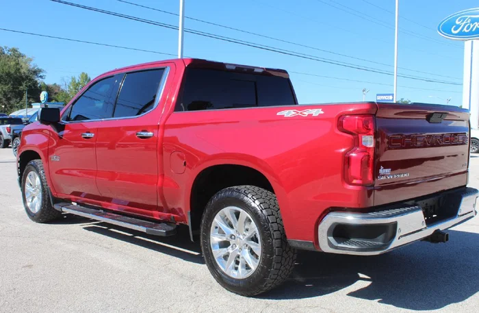 vehicle-img