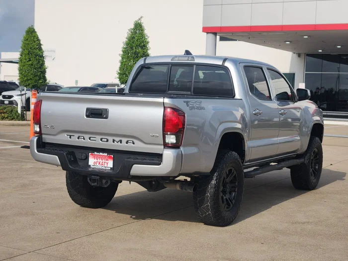 vehicle-img