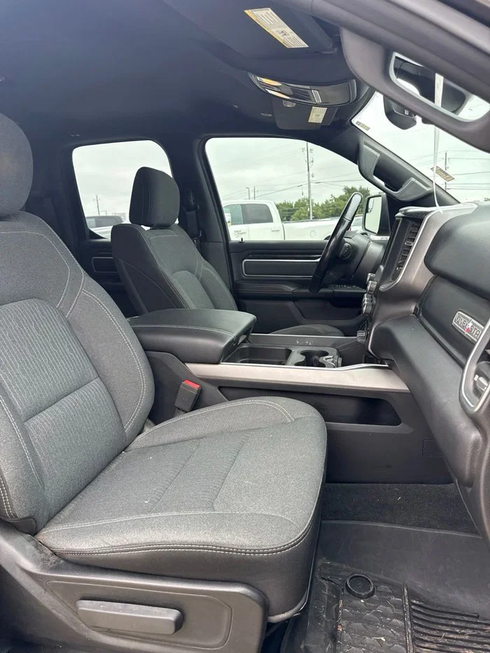 vehicle-img