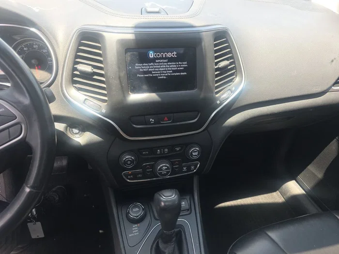 vehicle-img
