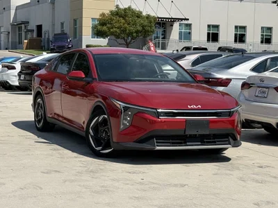 used 2025 KIA