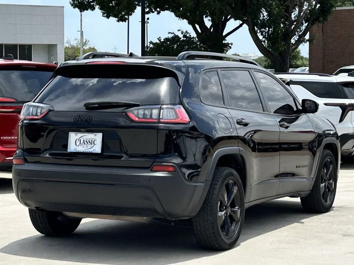 vehicle-img