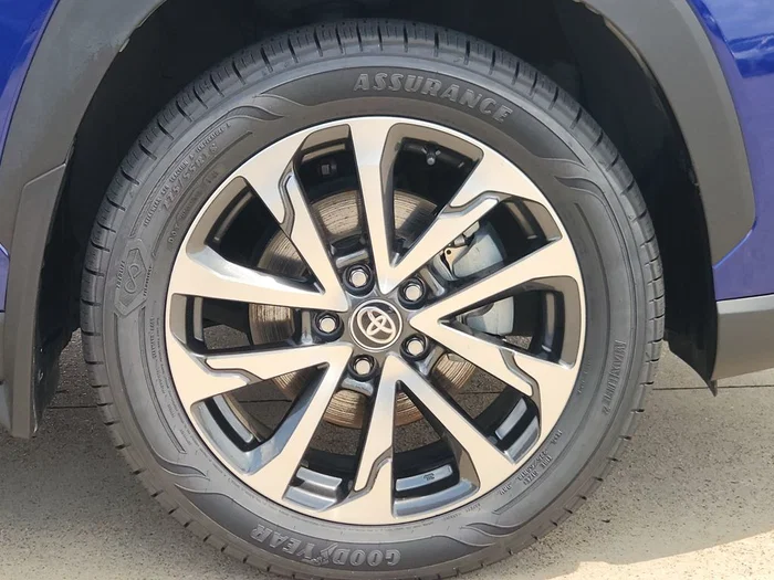 vehicle-img