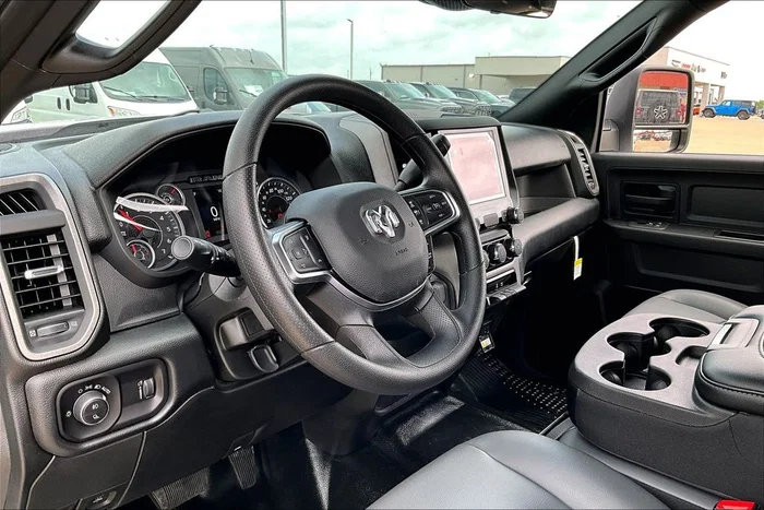 vehicle-img