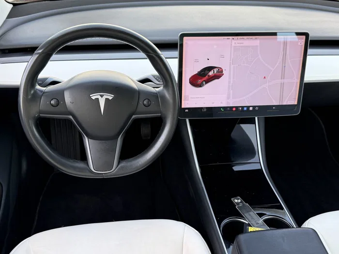 vehicle-img