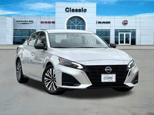 used 2024 NISSAN