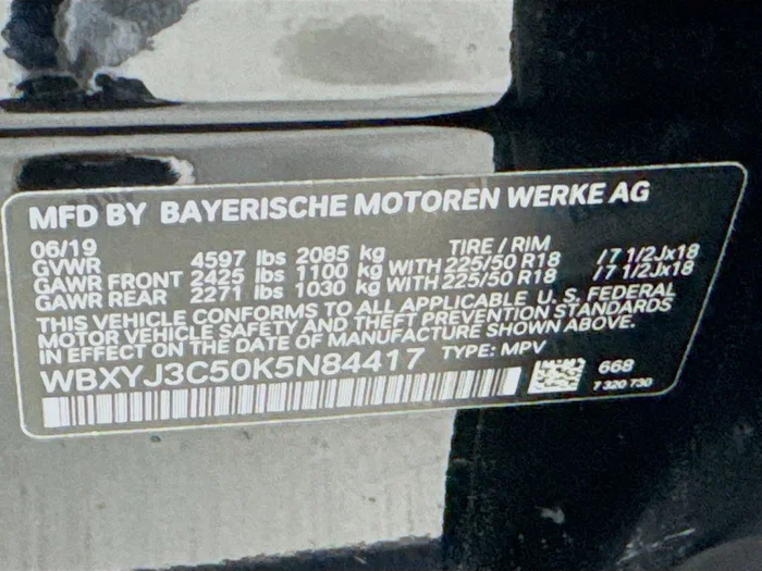 vehicle-img