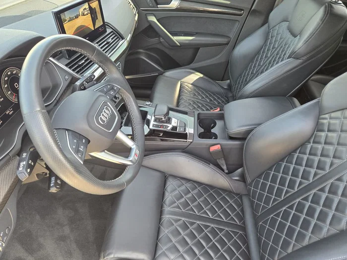 vehicle-img