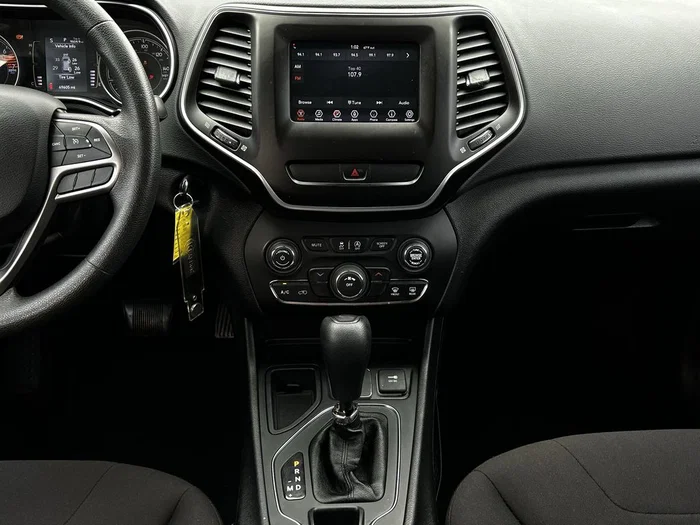 vehicle-img