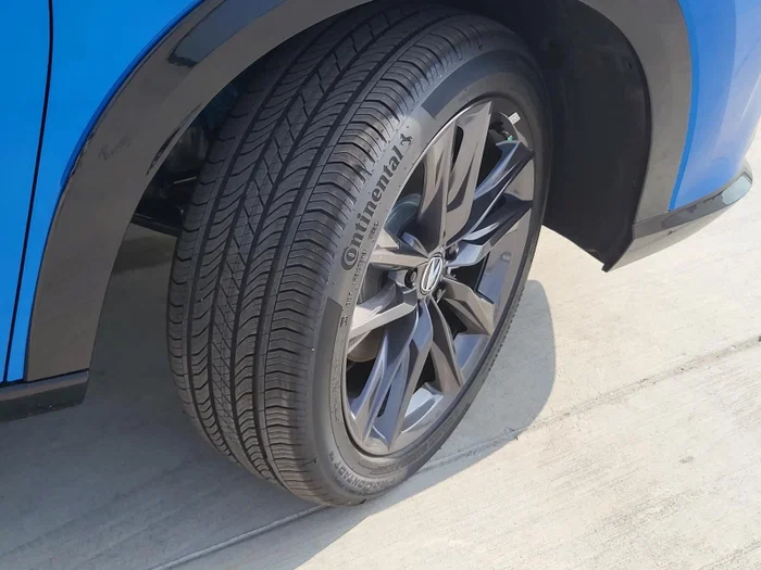 vehicle-img