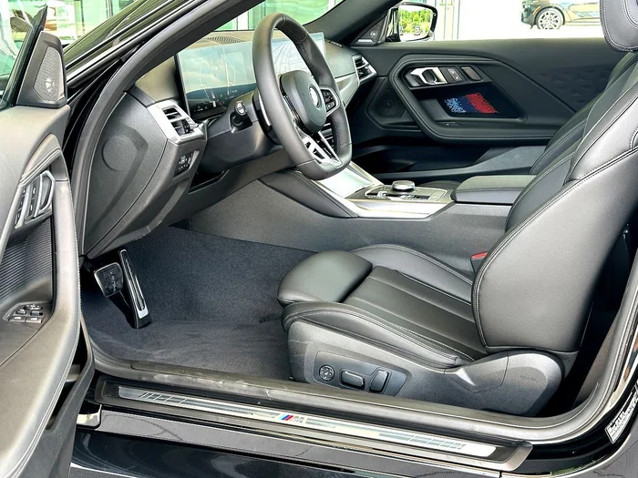 vehicle-img