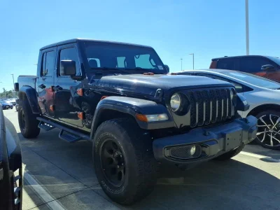 used 2021 JEEP